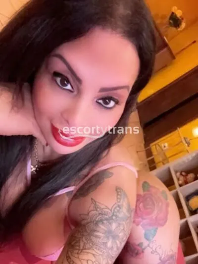 Silvia Hot, foto 3