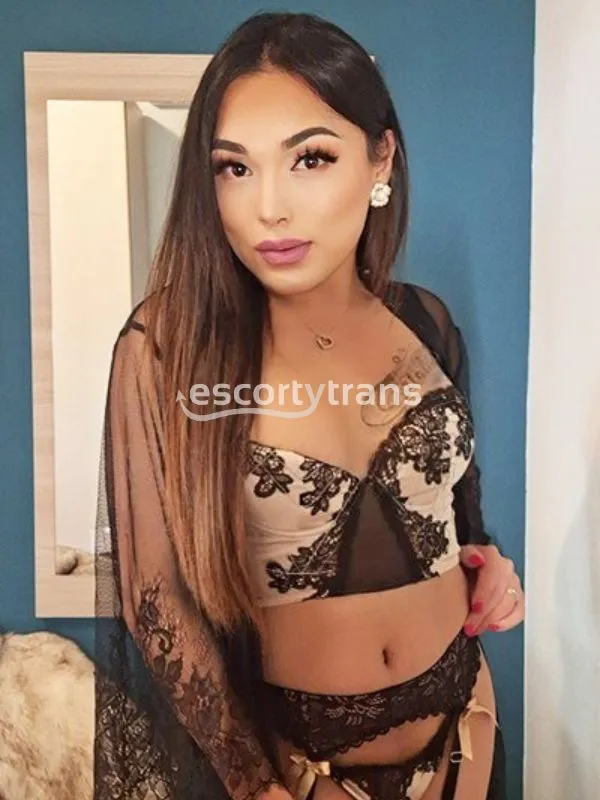 Foto principale di Mia Ladyboy, escort trans a Biella