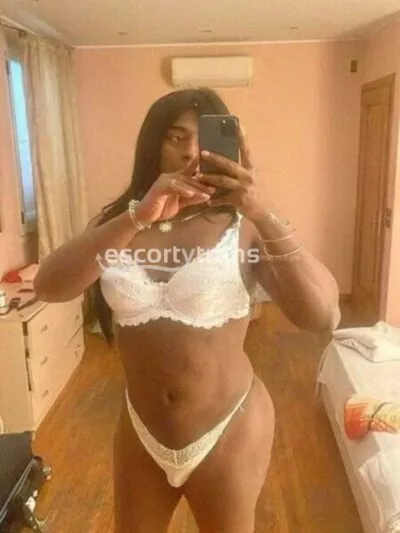 Esmeralda, foto 2